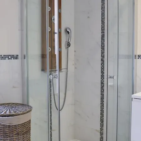 Appartement Immogroom - Beautiful And Cosy - Air Conditioner - 5 Min From Beaches *